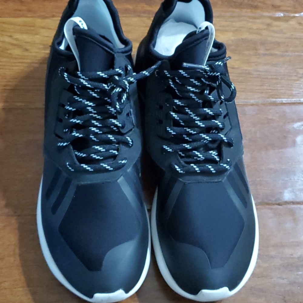 Adidas Original Tubular runner
